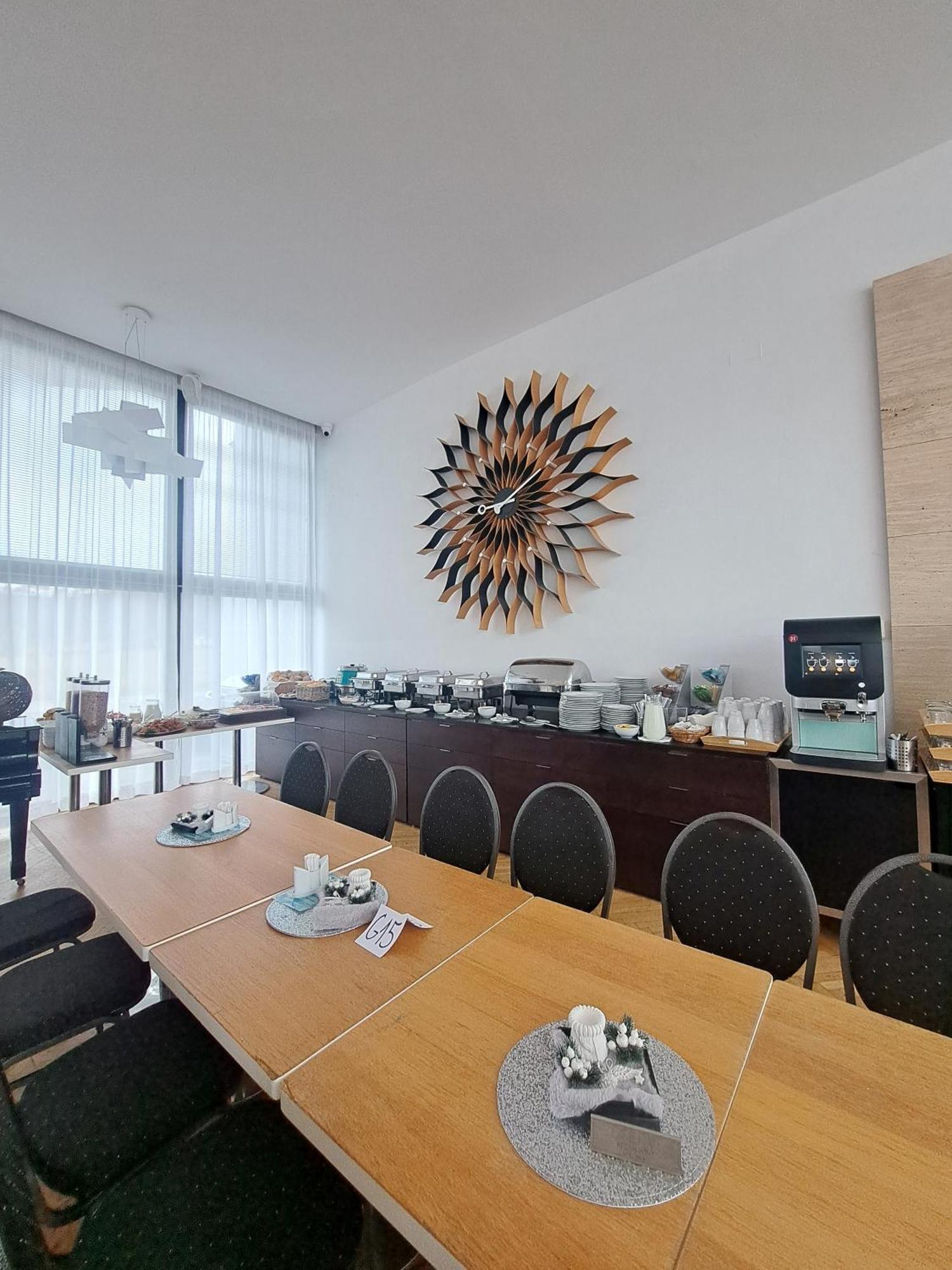 Wellness Hotel Orlík Kozarovice Exterior foto